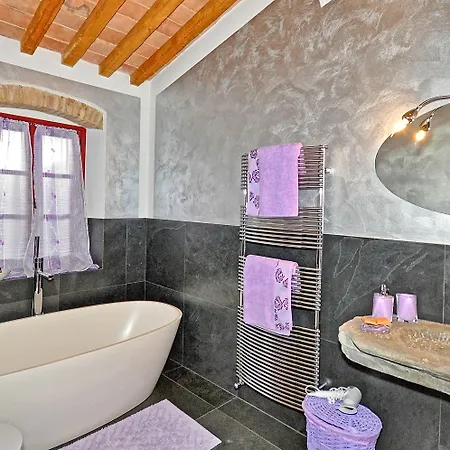 Villa Ferdinando By Posarellivillas Monsanto