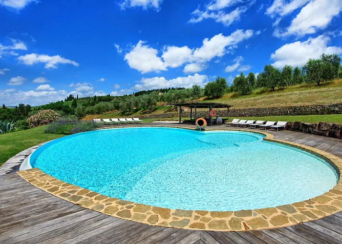 Villa Ferdinando By Posarellivillas Monsanto