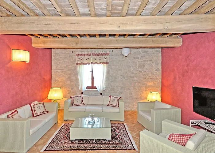Villa Ferdinando By Posarellivillas